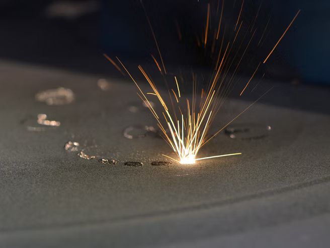 Rotura de estructura de zr por impacto